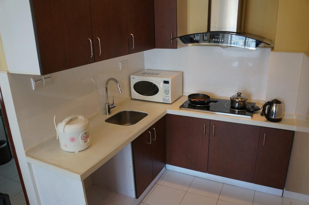 Chicago Suites International Shenzhen Buitenkant foto
